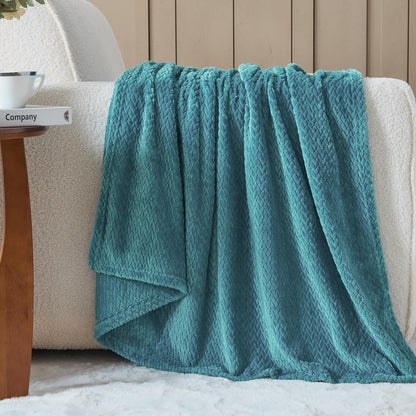 Fleece Leaves Pattern Throw Blanket, Light Purple, 50"x60" | Super Soft Throw Blanket, Lightweight Cozy Bed Sofa Blanket, Premium Silky Flannel Fleece, Travel Blanket for All Season Use - Colors B