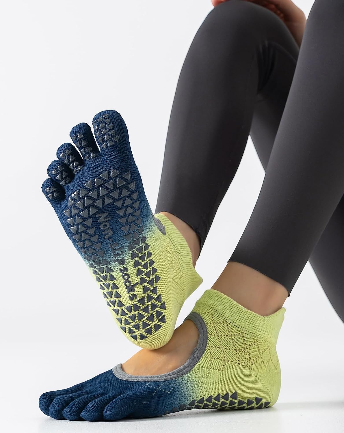 Yawlsow 3 Pairs Pilates Yoga Toe Socks with Grips for Women, Five Toe Non-Slip Socks for Barre Ballet Fitness Hospital