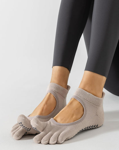 Yawlsow 3 Pairs Pilates Yoga Toe Socks with Grips for Women, Five Toe Non-Slip Socks for Barre Ballet Fitness Hospital