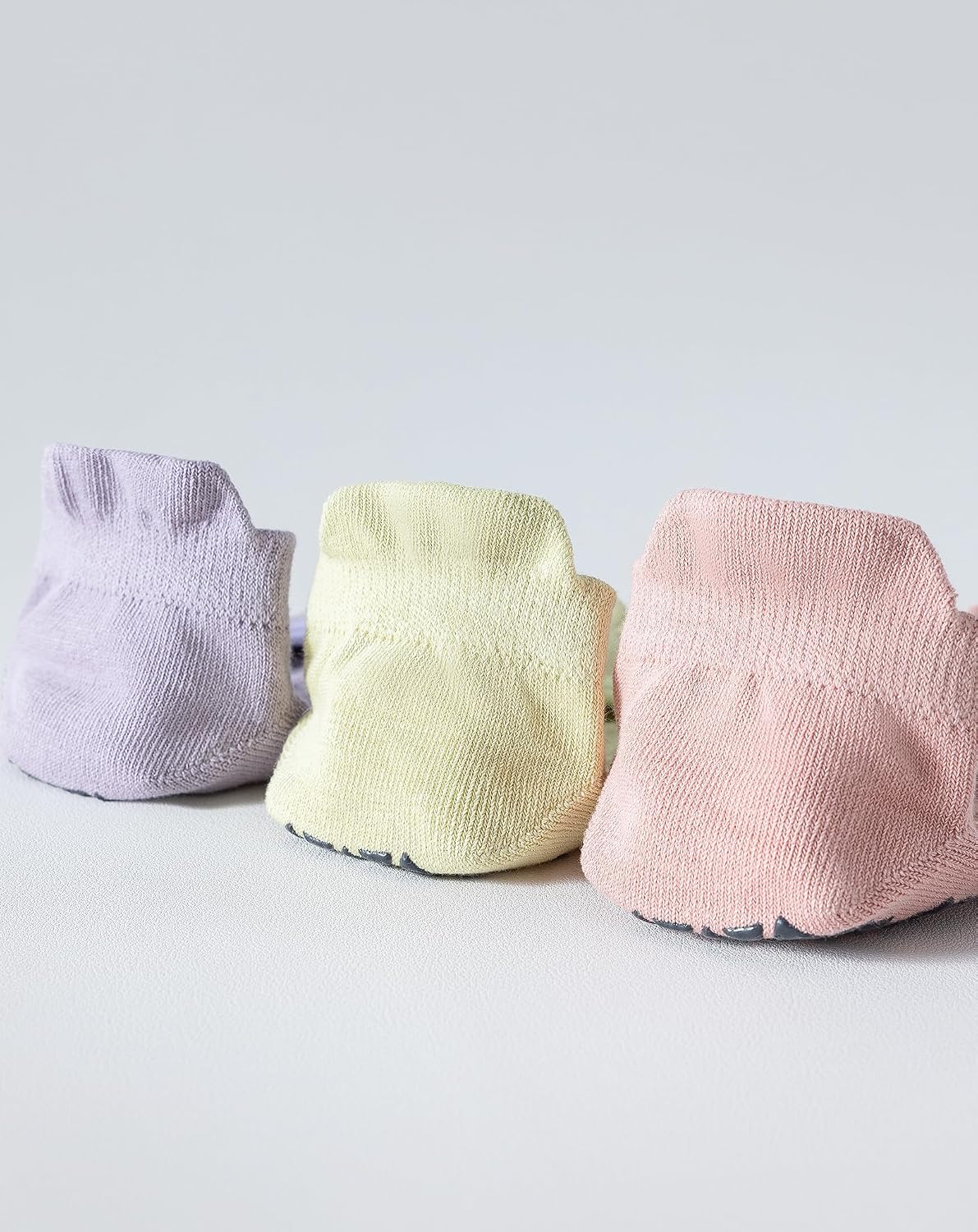 Yawlsow 3 Pairs Pilates Yoga Toe Socks with Grips for Women, Five Toe Non-Slip Socks for Barre Ballet Fitness Hospital
