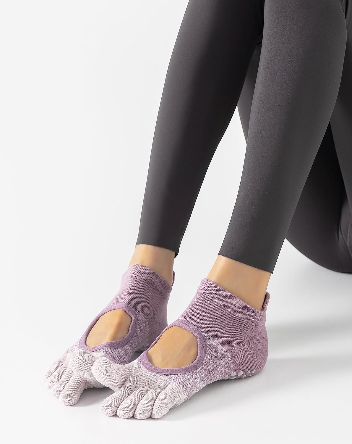 Yawlsow 3 Pairs Pilates Yoga Toe Socks with Grips for Women, Five Toe Non-Slip Socks for Barre Ballet Fitness Hospital