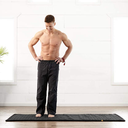 – Ultimate Grip Yoga Towel Alternative for Hot Yoga Sessions, Non-Slip and Odor-Free