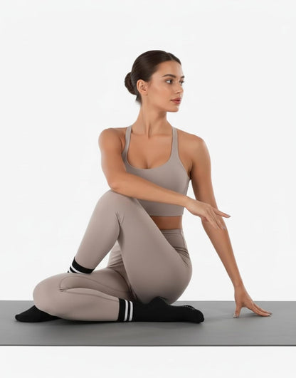 Womens Pilates Socks with Grips Non Slip Yoga Barre Gym Grippy Socks
