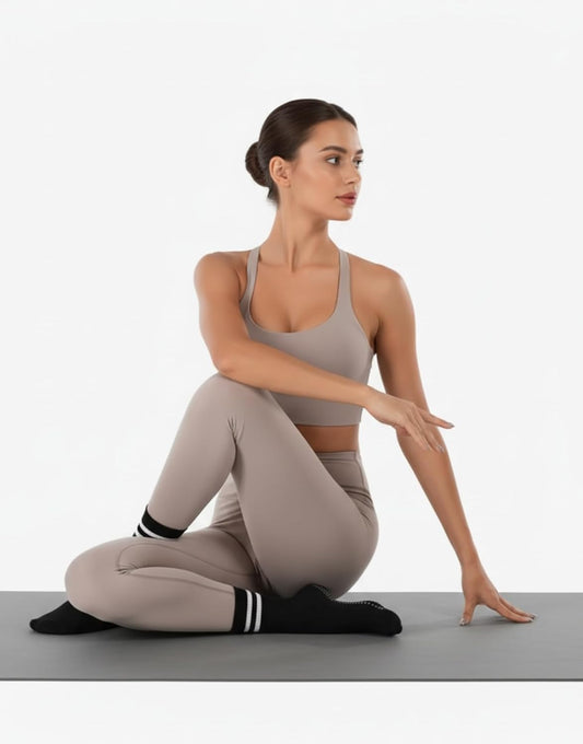 Womens Pilates Socks with Grips Non Slip Yoga Barre Gym Grippy Socks