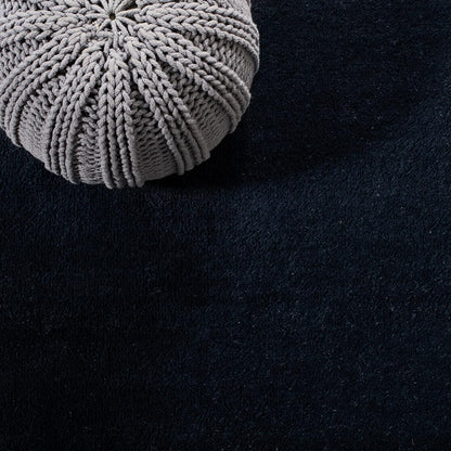 Himalaya Collection Area Rug - 6' Round, Black, Handmade Solid Wool, Ideal for High Traffic Areas in Living Room, Bedroom (HIM610C)