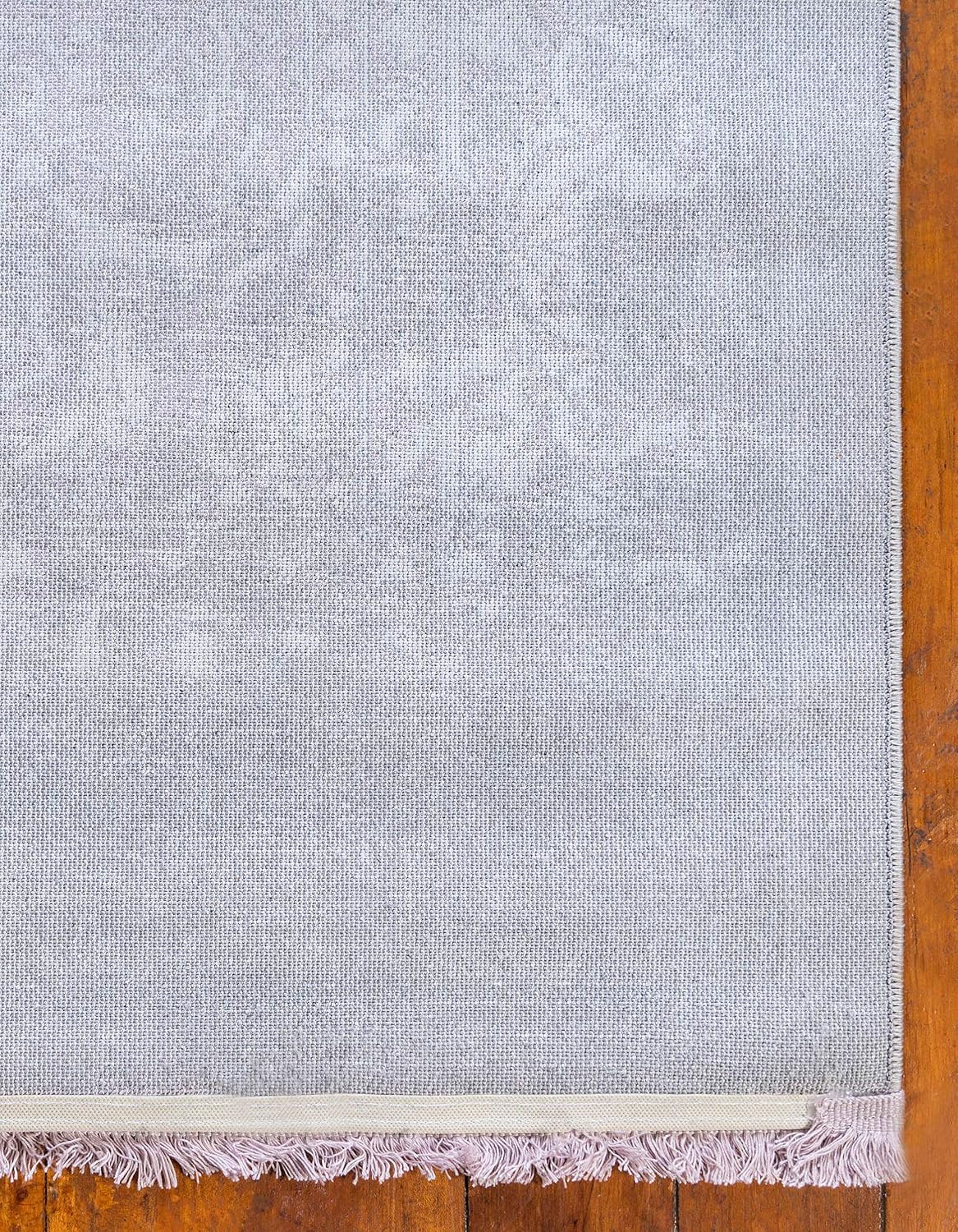 New Classical Collection Area Rug - Olwen (4'Round, Purple/ Gray)