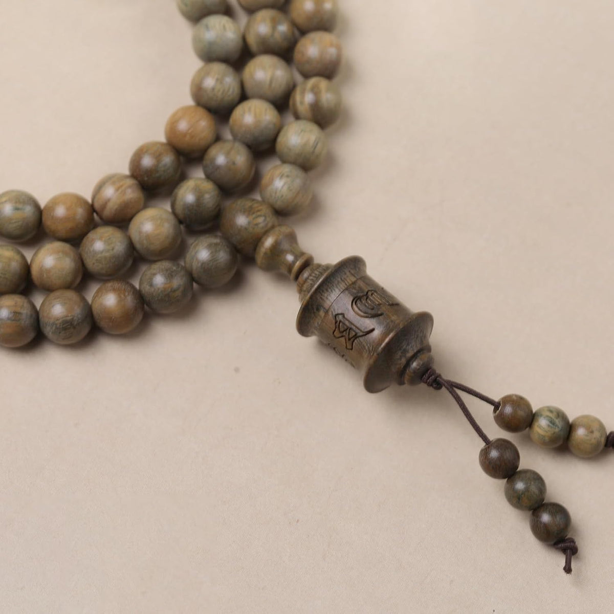 Natural Green Sandalwood 108 Mala Bead Necklace Buddhist Prayer Beads for Meditation or Yoga