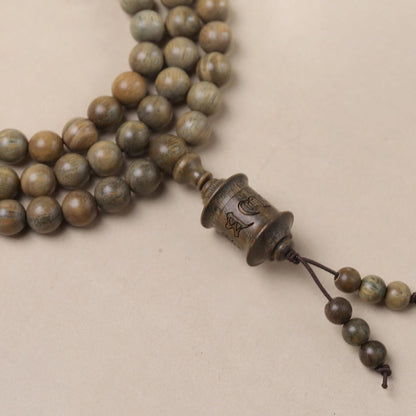 Natural Green Sandalwood 108 Mala Bead Necklace Buddhist Prayer Beads for Meditation or Yoga