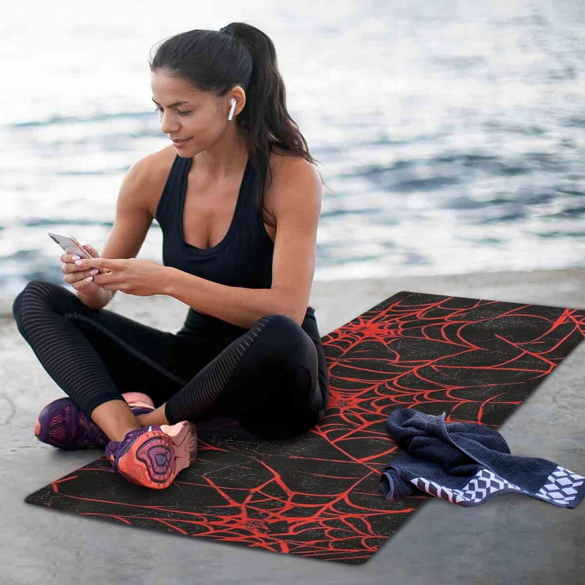 Red and Black Halloween Spider Web printed natural yoga mat Thick 1 mm for outdoor non slip, with Yoga bag cover tapete para ejercicio 71x26 inches