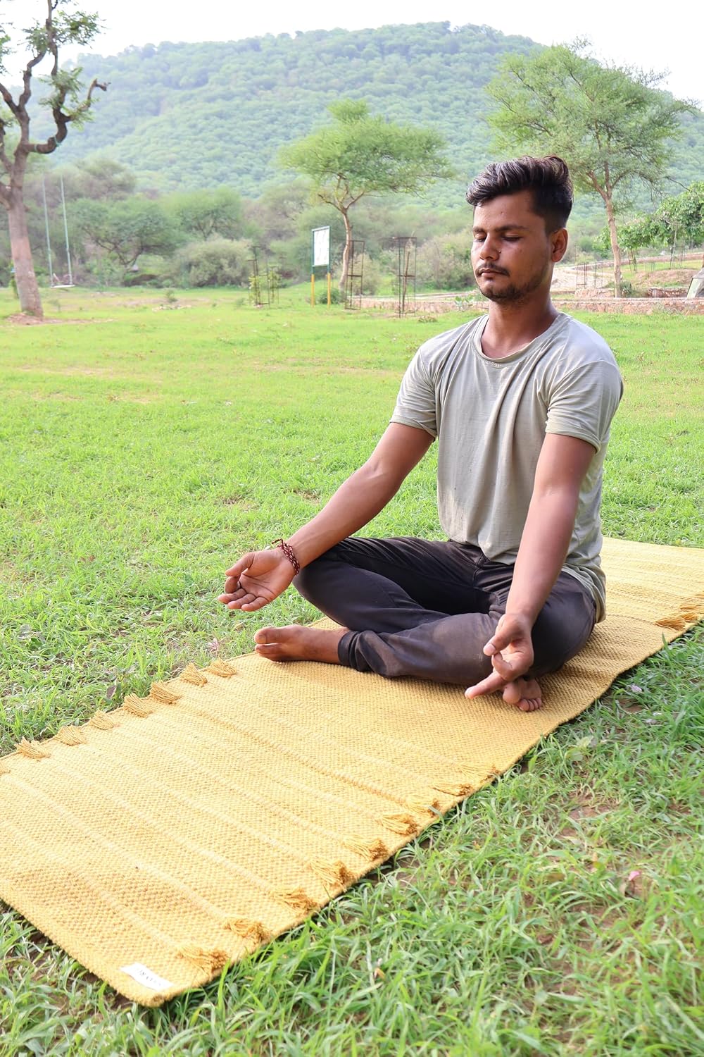 EcoComfort Cotton Yoga Mat - Hand-Woven, Extra-Thick for Ultimate Home Fitness - Durable & Stylish Yoga Rug (24”x72”x5mm)