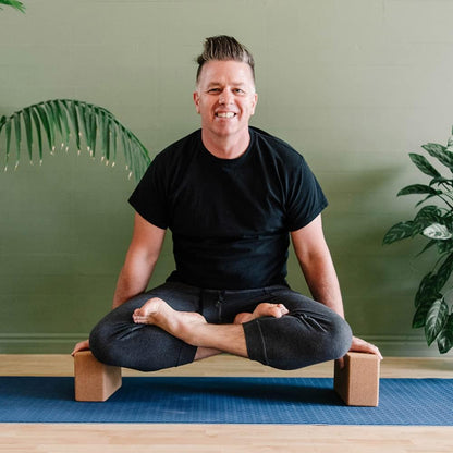 Cork Yoga Block - Naturally Grippy Texture, Durable, Made from Renewable Cork, Rounded Edges for Comfort, Great for Sweaty Hands BL-CORK