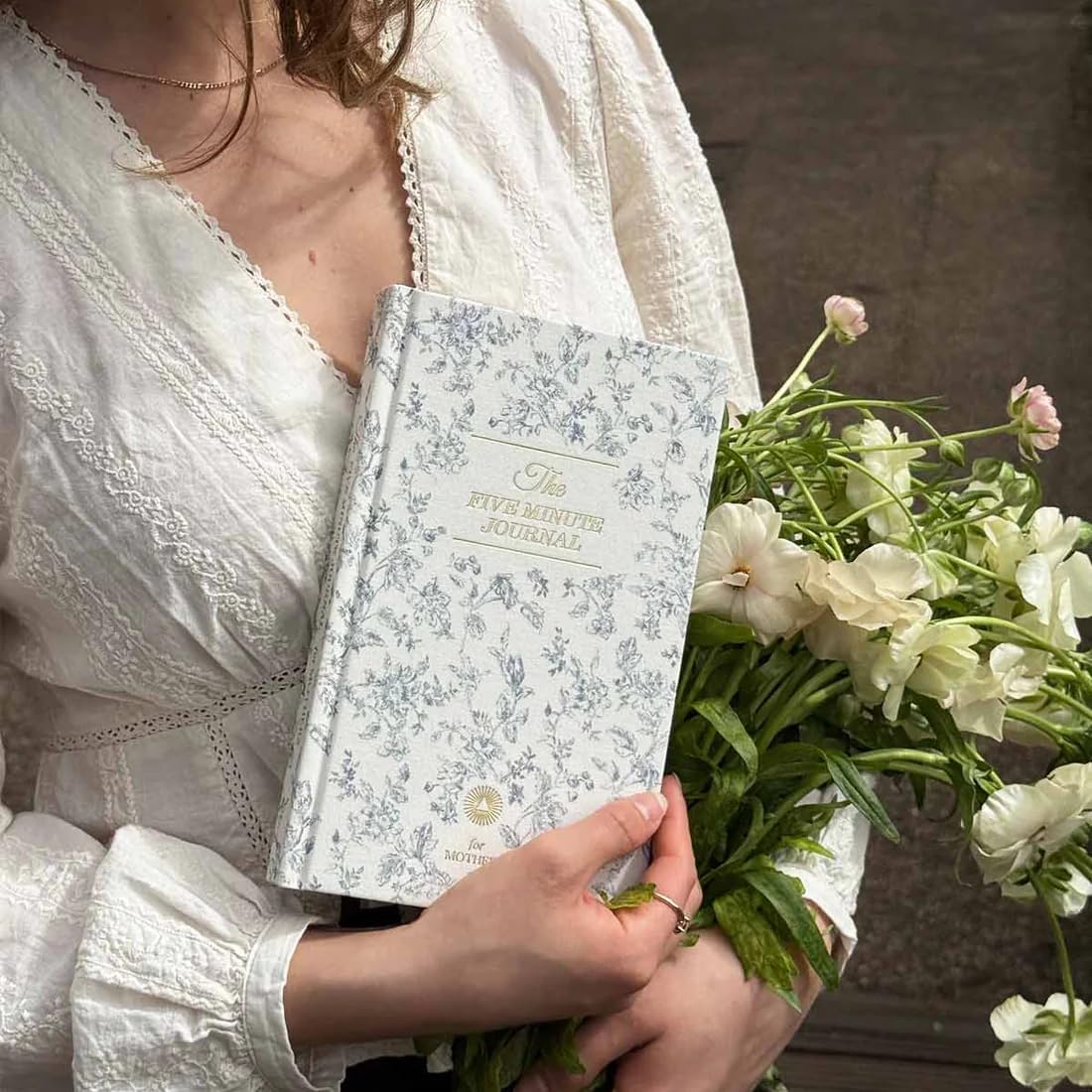 The Five Minute Journal - Original Daily Gratitude Journal for Women & Men - Mindfulness, Happiness & Daily Reflection - Undated Planner - Affirmation Journal - Gifts for Women