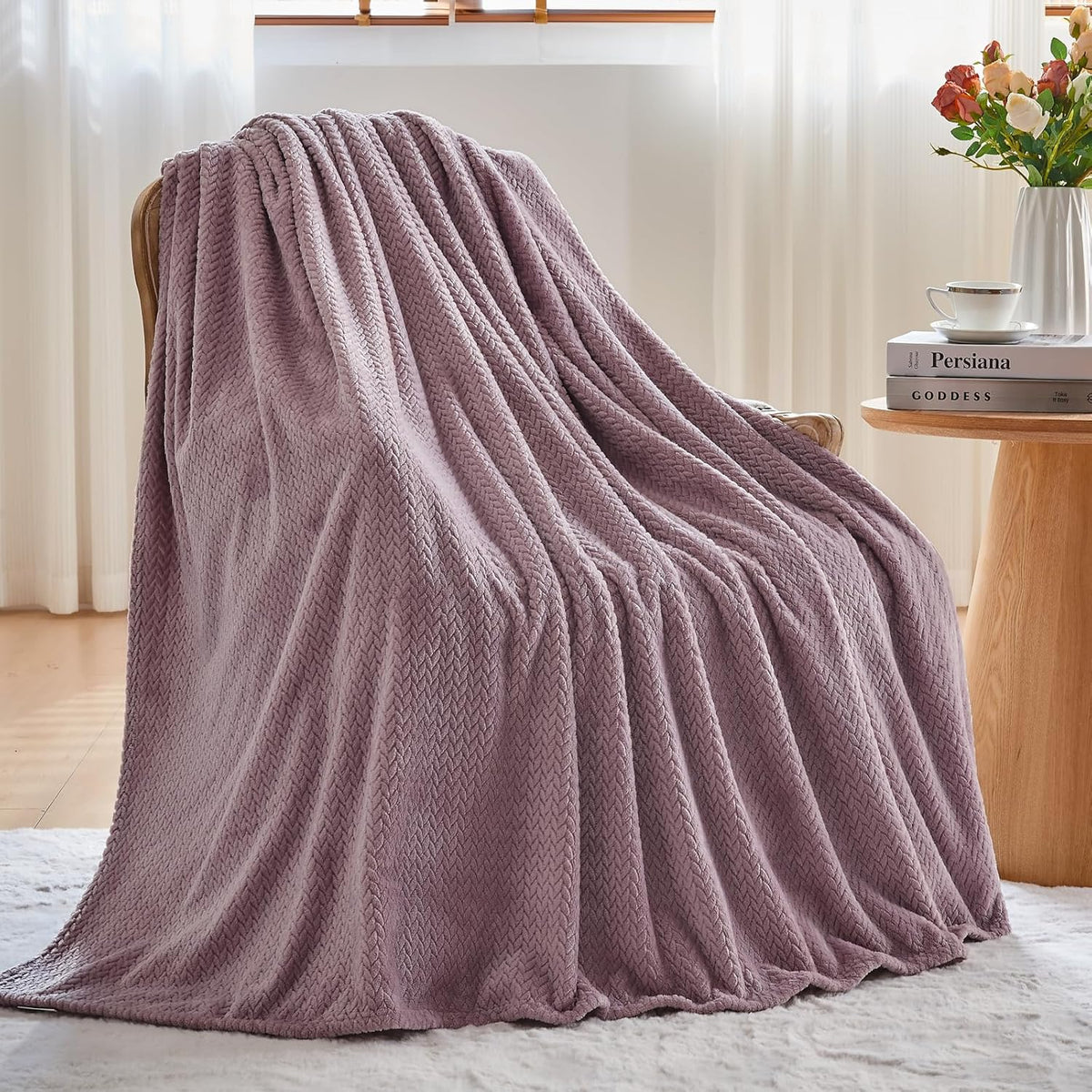 Fleece Leaves Pattern Throw Blanket, Light Purple, 50"x60" | Super Soft Throw Blanket, Lightweight Cozy Bed Sofa Blanket, Premium Silky Flannel Fleece, Travel Blanket for All Season Use - Colors A
