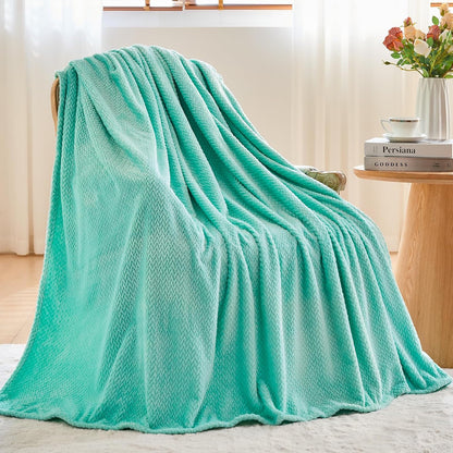 Fleece Leaves Pattern Throw Blanket, Light Purple, 50"x60" | Super Soft Throw Blanket, Lightweight Cozy Bed Sofa Blanket, Premium Silky Flannel Fleece, Travel Blanket for All Season Use - Colors A