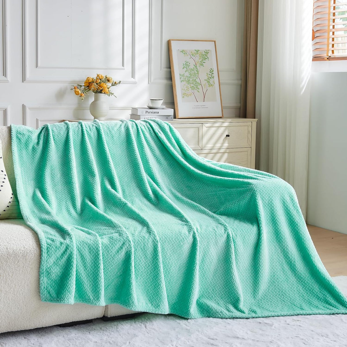 Fleece Leaves Pattern Throw Blanket, Light Purple, 50"x60" | Super Soft Throw Blanket, Lightweight Cozy Bed Sofa Blanket, Premium Silky Flannel Fleece, Travel Blanket for All Season Use - Colors A