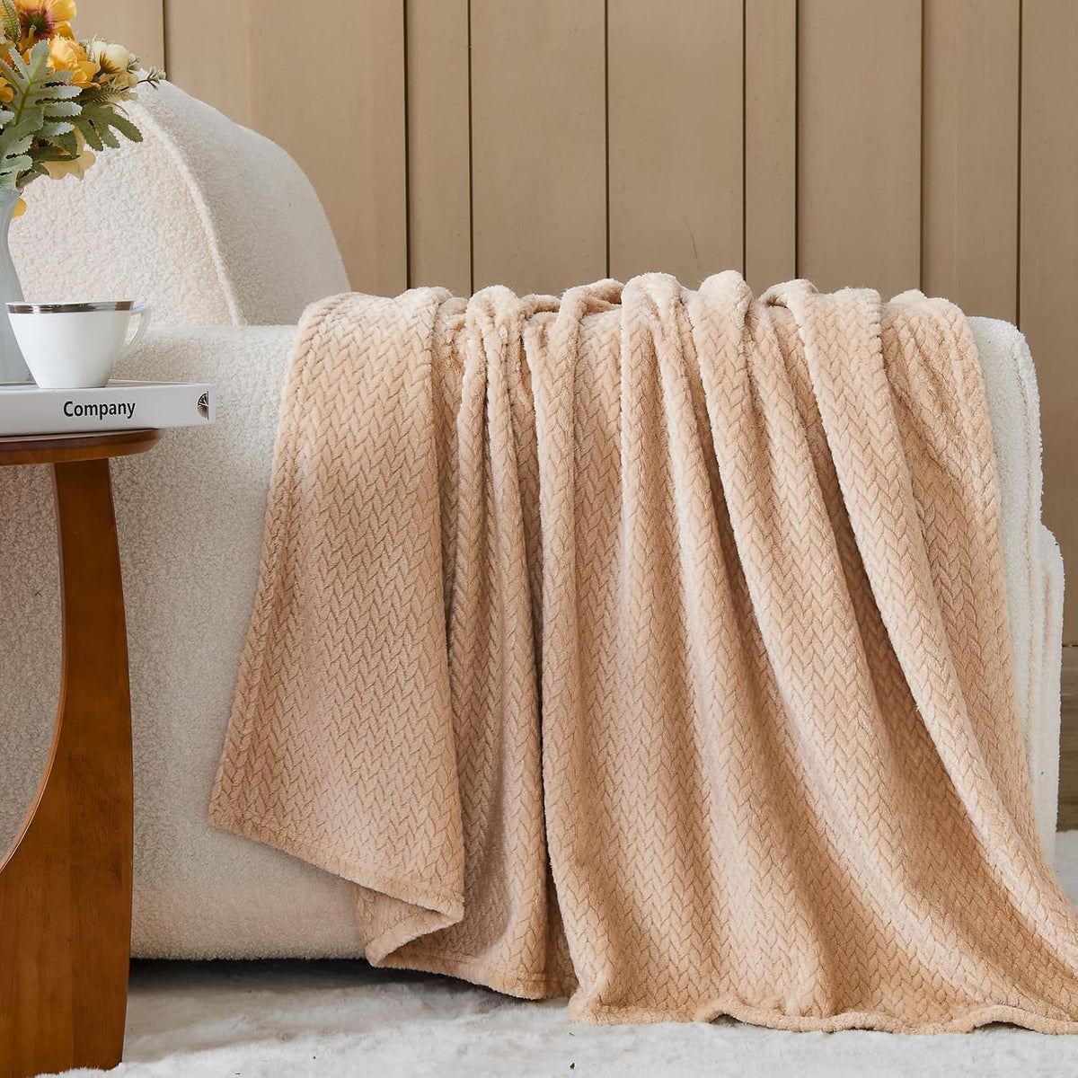 Fleece Leaves Pattern Throw Blanket, Light Purple, 50"x60" | Super Soft Throw Blanket, Lightweight Cozy Bed Sofa Blanket, Premium Silky Flannel Fleece, Travel Blanket for All Season Use - Colors A