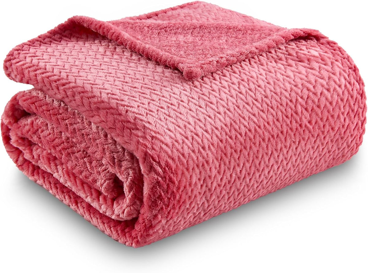 Fleece Leaves Pattern Throw Blanket, Light Purple, 50"x60" | Super Soft Throw Blanket, Lightweight Cozy Bed Sofa Blanket, Premium Silky Flannel Fleece, Travel Blanket for All Season Use - Colors A