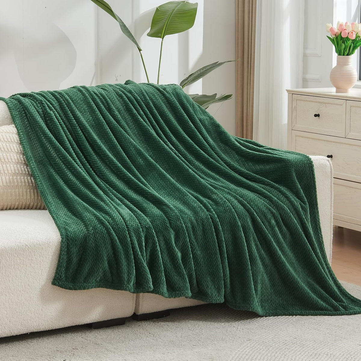 Fleece Leaves Pattern Throw Blanket, Light Purple, 50"x60" | Super Soft Throw Blanket, Lightweight Cozy Bed Sofa Blanket, Premium Silky Flannel Fleece, Travel Blanket for All Season Use - Colors A