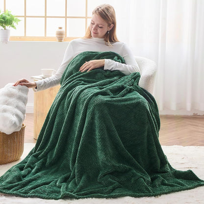 Fleece Leaves Pattern Throw Blanket, Light Purple, 50"x60" | Super Soft Throw Blanket, Lightweight Cozy Bed Sofa Blanket, Premium Silky Flannel Fleece, Travel Blanket for All Season Use - Colors A