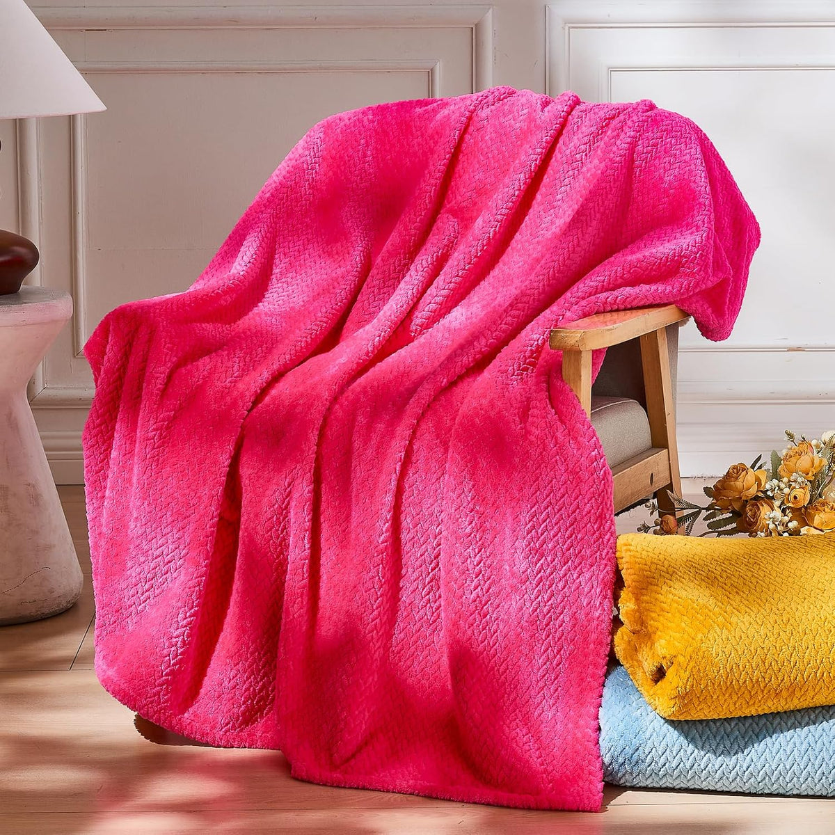 Fleece Leaves Pattern Throw Blanket, Light Purple, 50"x60" | Super Soft Throw Blanket, Lightweight Cozy Bed Sofa Blanket, Premium Silky Flannel Fleece, Travel Blanket for All Season Use - Colors A