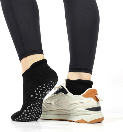 Pilates Socks for Women, Cushioned Grip Yoga Socks, Barre Socks