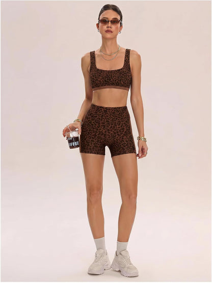 Women's Polka Dots Workout Set Layered Yoga Outfit with Shorts