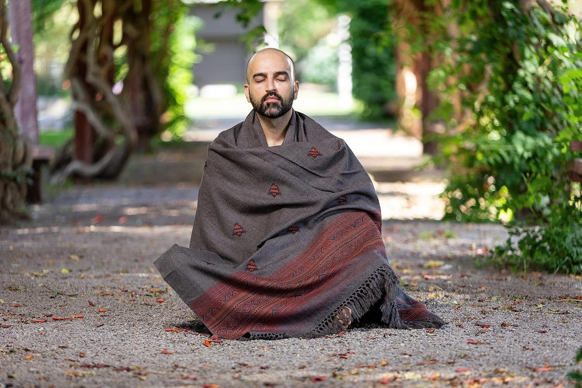 Exotic Vegan Meditation Shawl - Large Unisex Prayer Wrap, Oversize Scarf & Versatile Indian Style Blanket