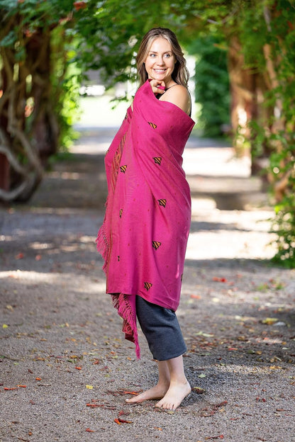 Exotic Vegan Meditation Shawl - Large Unisex Prayer Wrap, Oversize Scarf & Versatile Indian Style Blanket