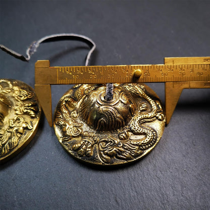 Tibetan Tingsha Bell Set - Tibetan Cymbals - for Sound Healing, Yoga, Meditation, and Mindfulness,Handmade in Nepal,Made of Bronze,Plain Pattern,Black Color，7.7cm/3.0 inch