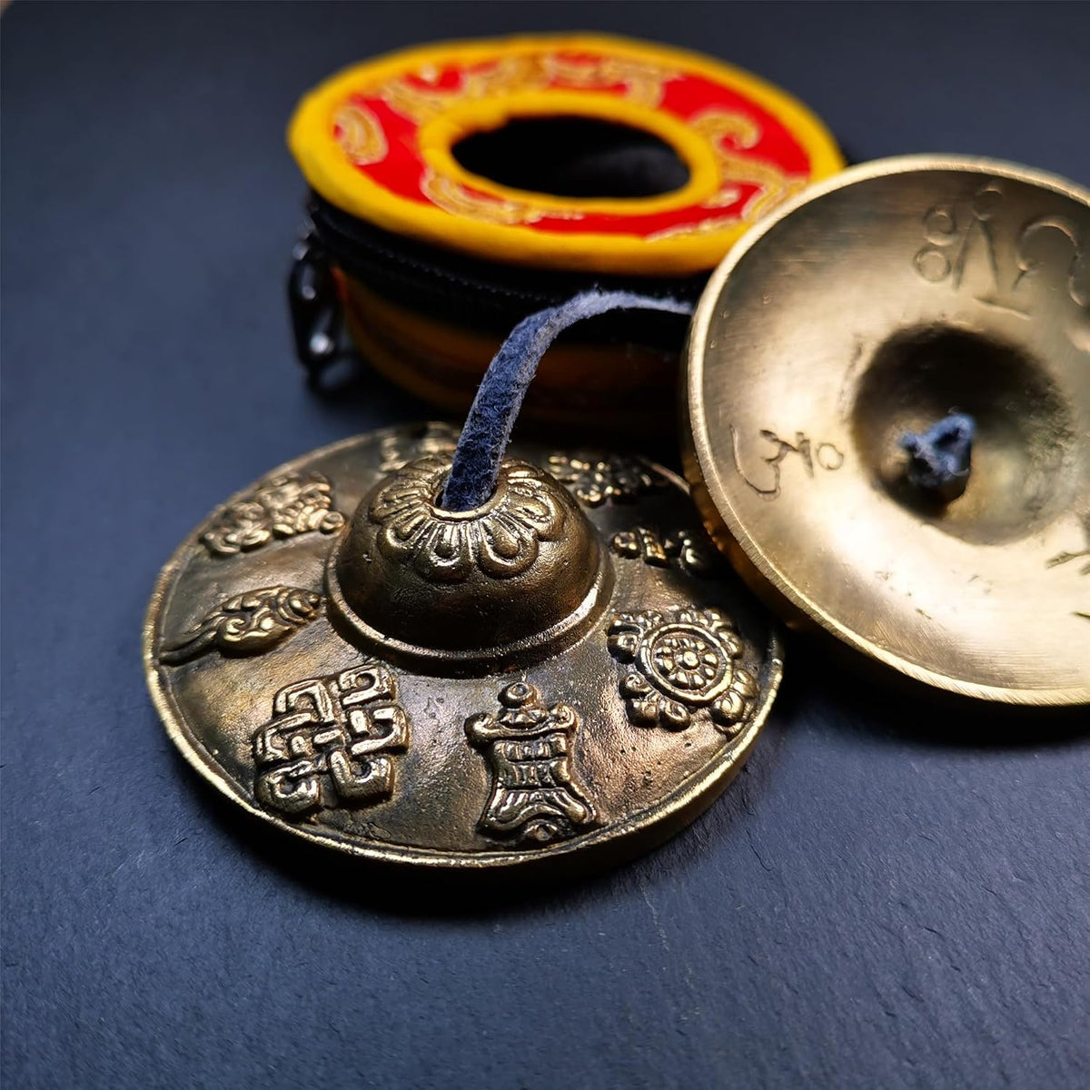 Tibetan Tingsha Bell Set - Tibetan Cymbals - for Sound Healing, Yoga, Meditation, and Mindfulness,Handmade in Nepal,Made of Bronze,Plain Pattern,Black Color，7.7cm/3.0 inch