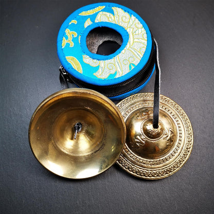 Tibetan Tingsha Bell Set - Tibetan Cymbals - for Sound Healing, Yoga, Meditation, and Mindfulness,Handmade in Nepal,Made of Bronze,Plain Pattern,Black Color，7.7cm/3.0 inch
