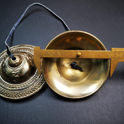Tibetan Tingsha Bell Set - Tibetan Cymbals - for Sound Healing, Yoga, Meditation, and Mindfulness,Handmade in Nepal,Made of Bronze,Plain Pattern,Black Color，7.7cm/3.0 inch