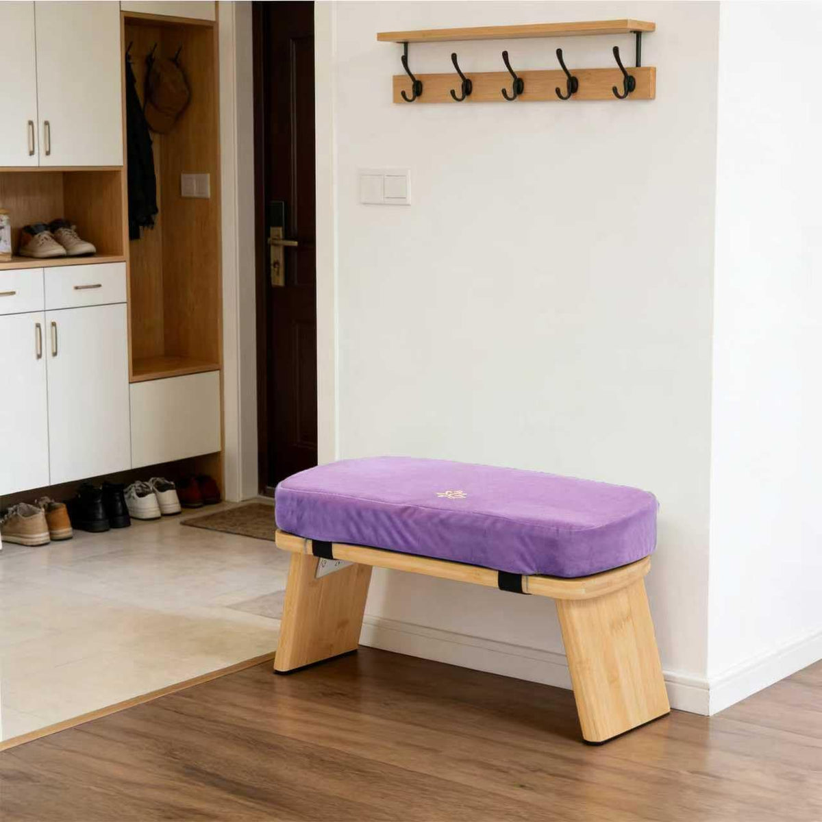 Bamboo Meditation Bench, Foldable Prayer Stool (Black)
