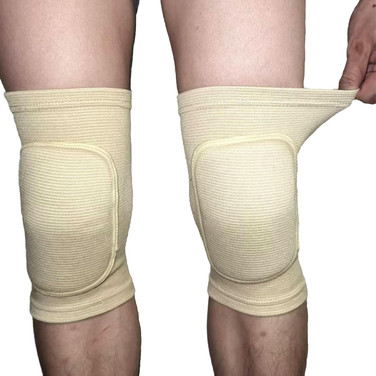 Anti slip sponge, soft and breathable men's, women's, girls', and children's black knee pads suitable for sports scenes such as volleyball, football, dance, yoga, wrestling, running, cycling, etc (Black, Large)