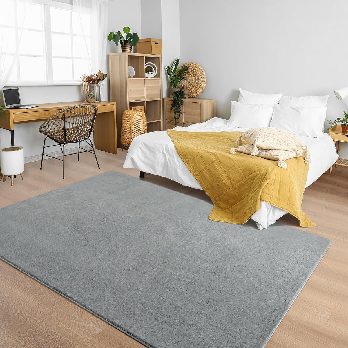Shag Living Room Area Rug, 6x9 Black Washable Fuzzy Bedroom Rugs, Soft Fluffy Indoor Carpets for Dorm Boys Girls Kids Room Nursery Home Decorations