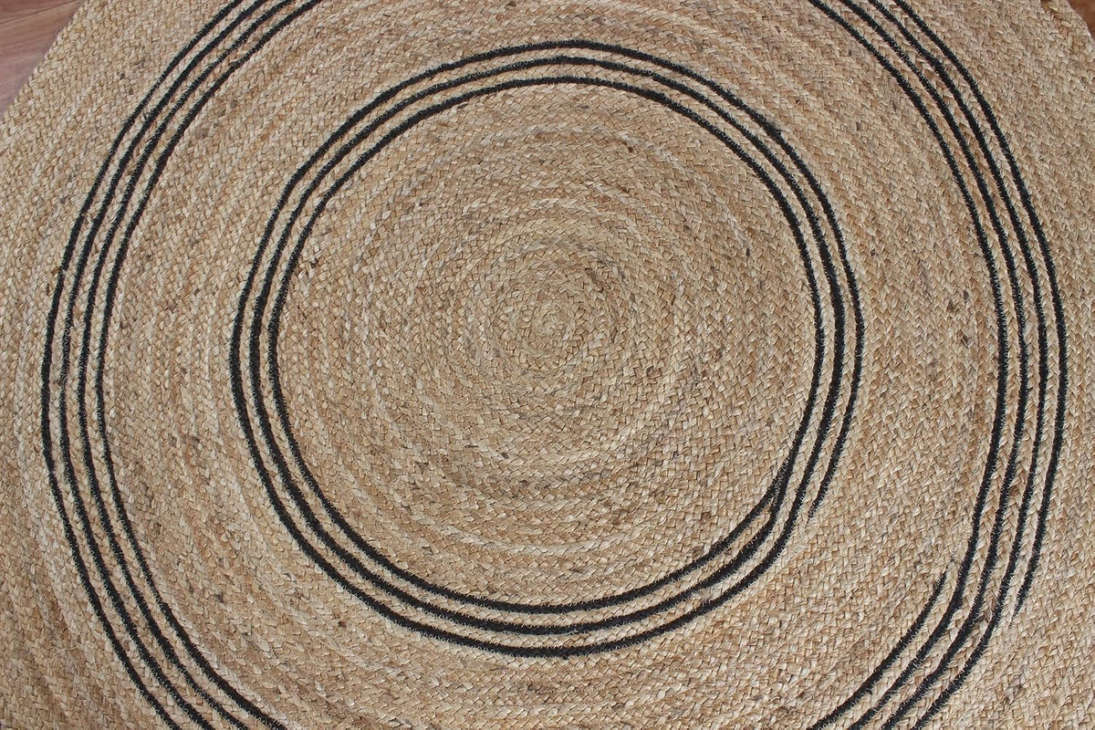 100% Hand Braided Jute Rug Geometric Beige & Black Circle Area Rug Indoor/Outdoor Use Yoga Mat Best Uses for Learning Game,Class Room,Nursery Room,Loundry & Kitchen 4x4 Feet Round