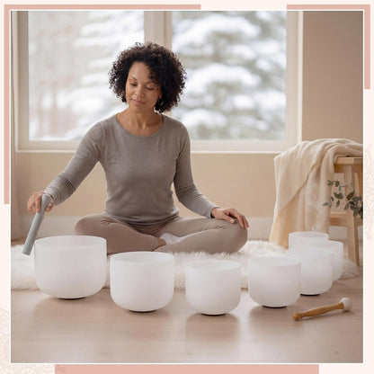 7 Pcs 7-12 Inch Crystal Singing Bowl Set with 1 Pcs White Faux Sheepskin Rug for Chakra Healing, Meditation, Yoga, Sound Therapy, Mindfulness, Relaxation