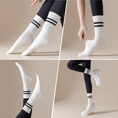 Pilates Socks with Grips for Women, 4 Pairs Non Slip Grippy Socks