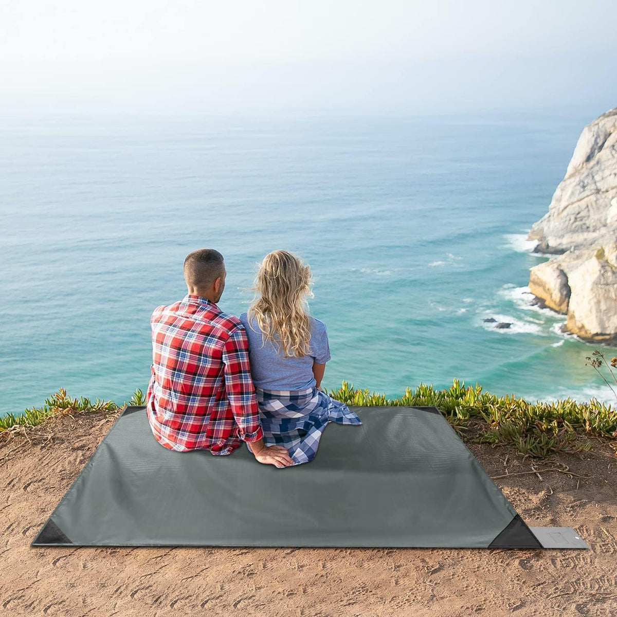 Sandproof Beach Blanket, Waterproof Portable Mat with Carry Pouch