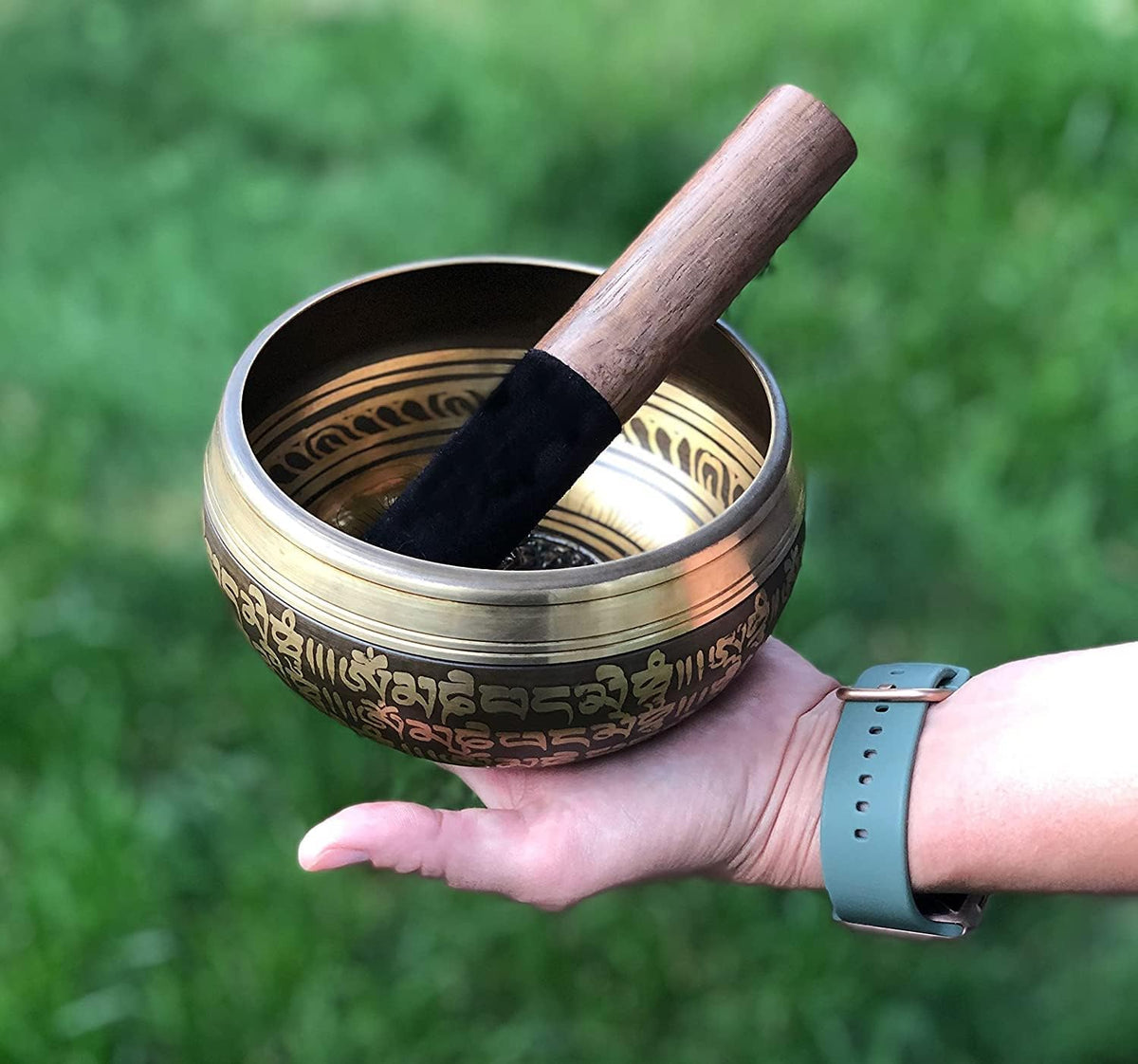 Large Tibetan Singing bowl Set - Bronze Style - Easy To Play - 5" Sound Yoga Bowl Mantra Design Mindfulness Meditation Healing Sound Gift