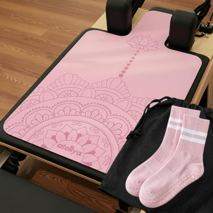 3-in-1 Set Pilates Reformer Mat Non Slip with Pilates Socks & Bag Set - Lightweight Pilates Reformer Cover - Pilates Mat For Reformer Machines, Pilates Reformer Towel, Reformer Mat Cover